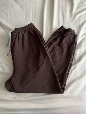 Vuori Dark Brown Track Joggers